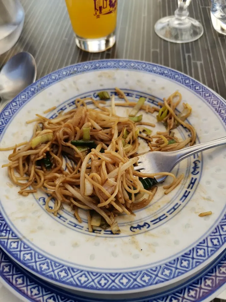 Nouilles Sauté Au Porc